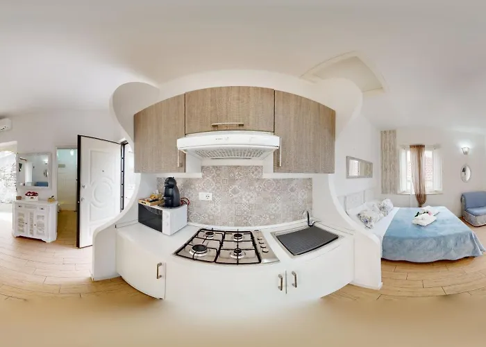 לינה וארוחת בוקר Il Casalino 4*